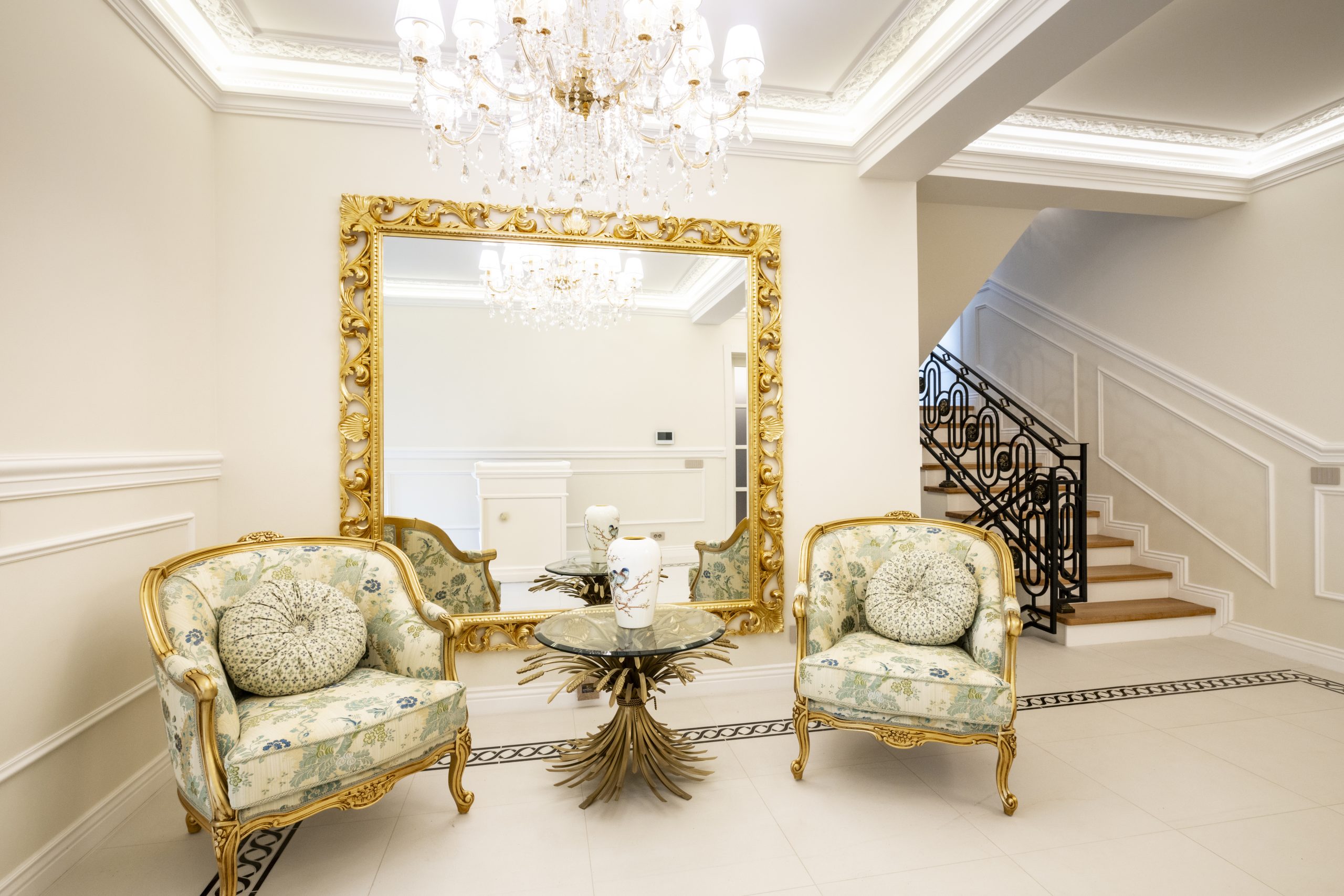 Arta de a crea un cămin perfect – Cum designul personalizat îți elevează stilul de viață