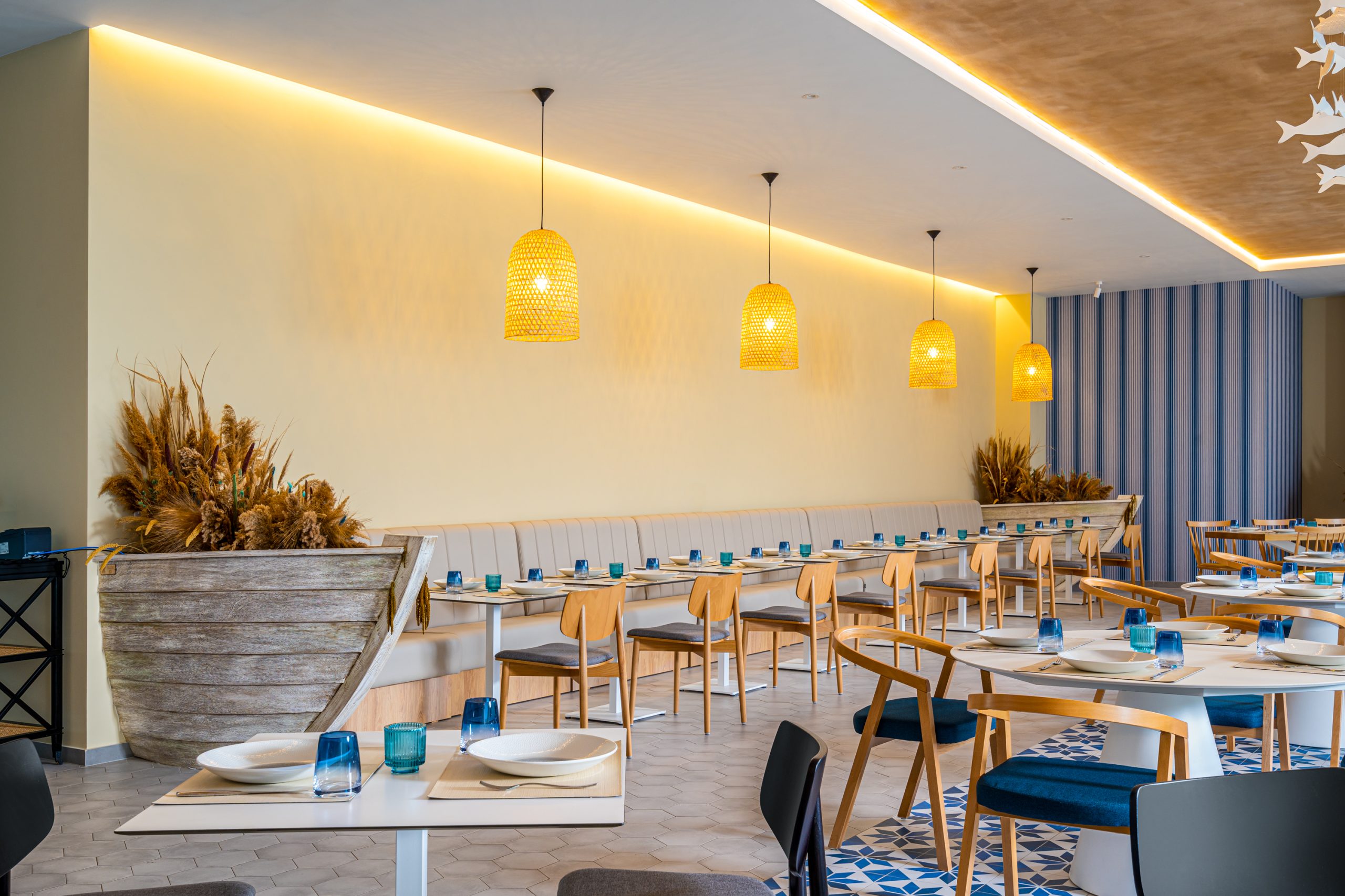 Design-interior-Restaurant-Ostia-Hotel-Alma-Health-Spa-Retreat-Noblesse-Group