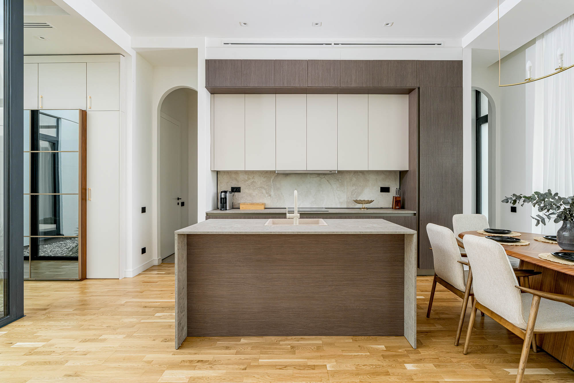 Design-interior-vila-National-Golf-Club-By-Noblesse-Group