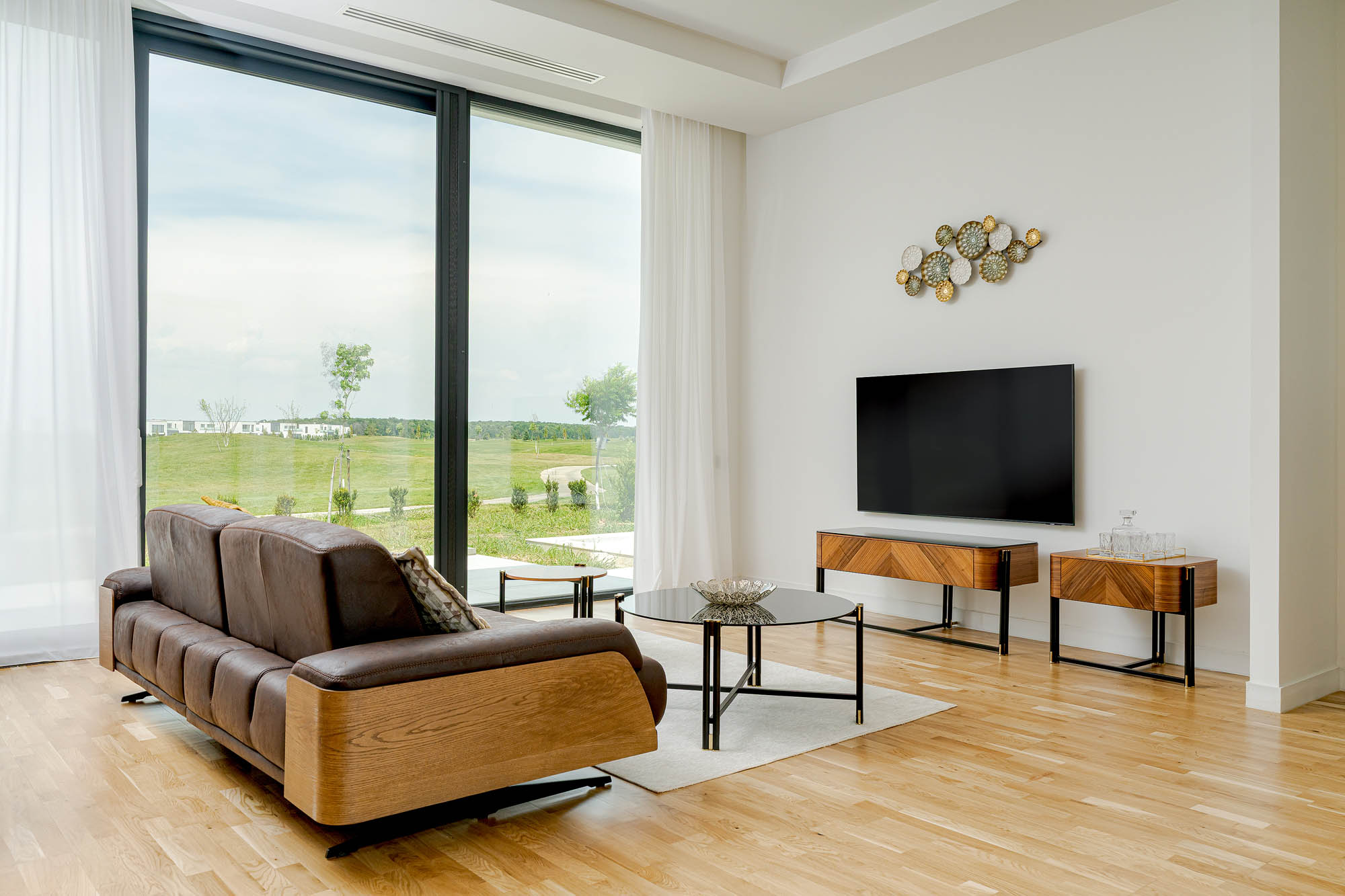  Design-interior-vila-National-Golf-Club-By-Noblesse-Group