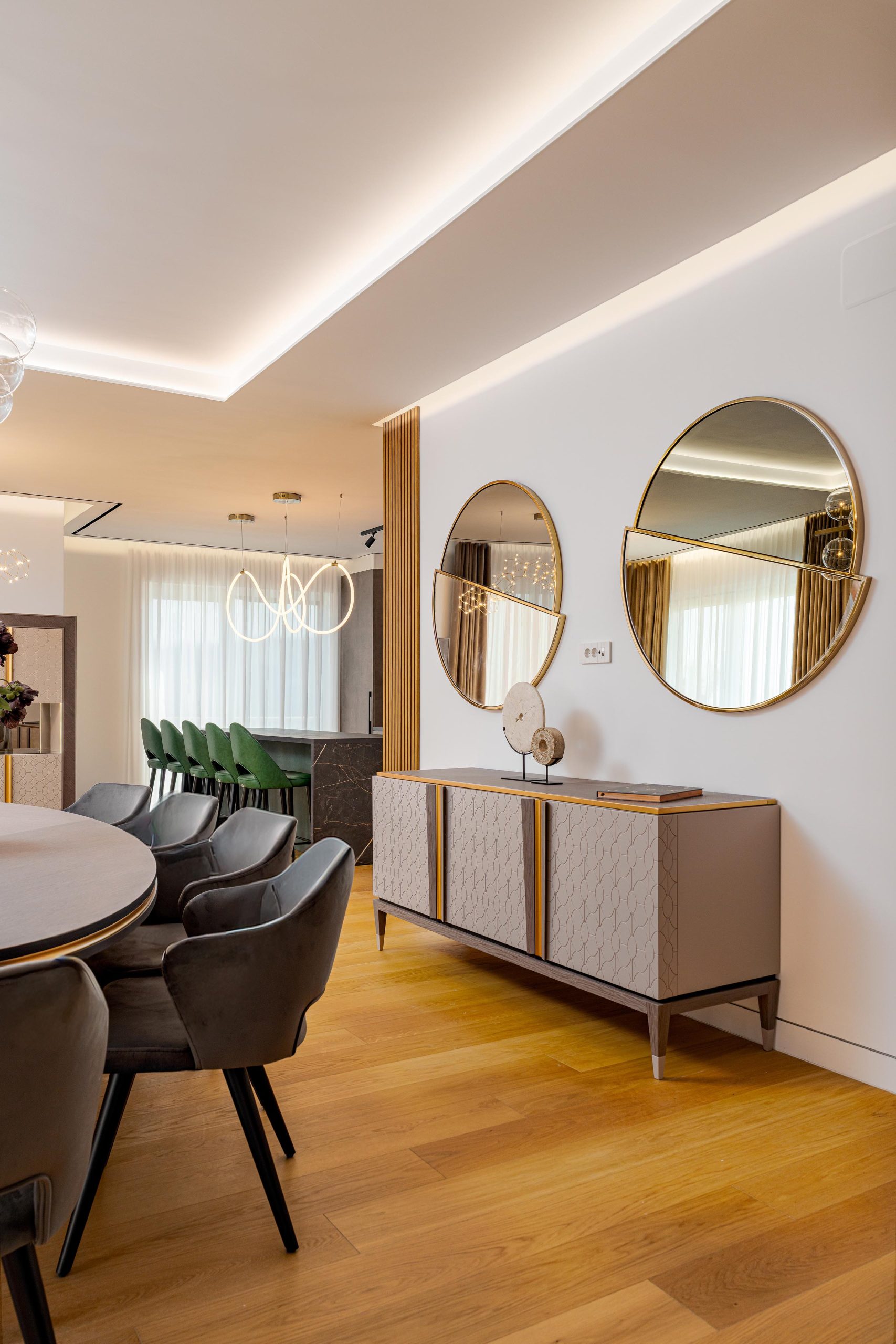 Design interior zona dining penthouse București